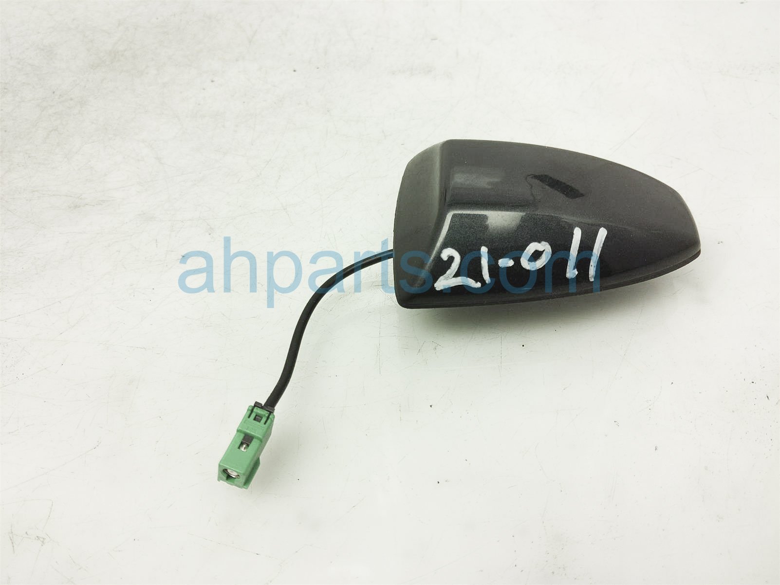 $19 Nissan ROOF ANTENNA ASSY - BLACK $19 Nissan ROOF ANTENNA ASSY - BLACK
