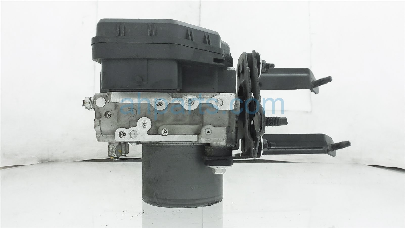 $59 Infiniti ABS/VSA PUMP/MODULATOR $59 Infiniti ABS/VSA PUMP/MODULATOR