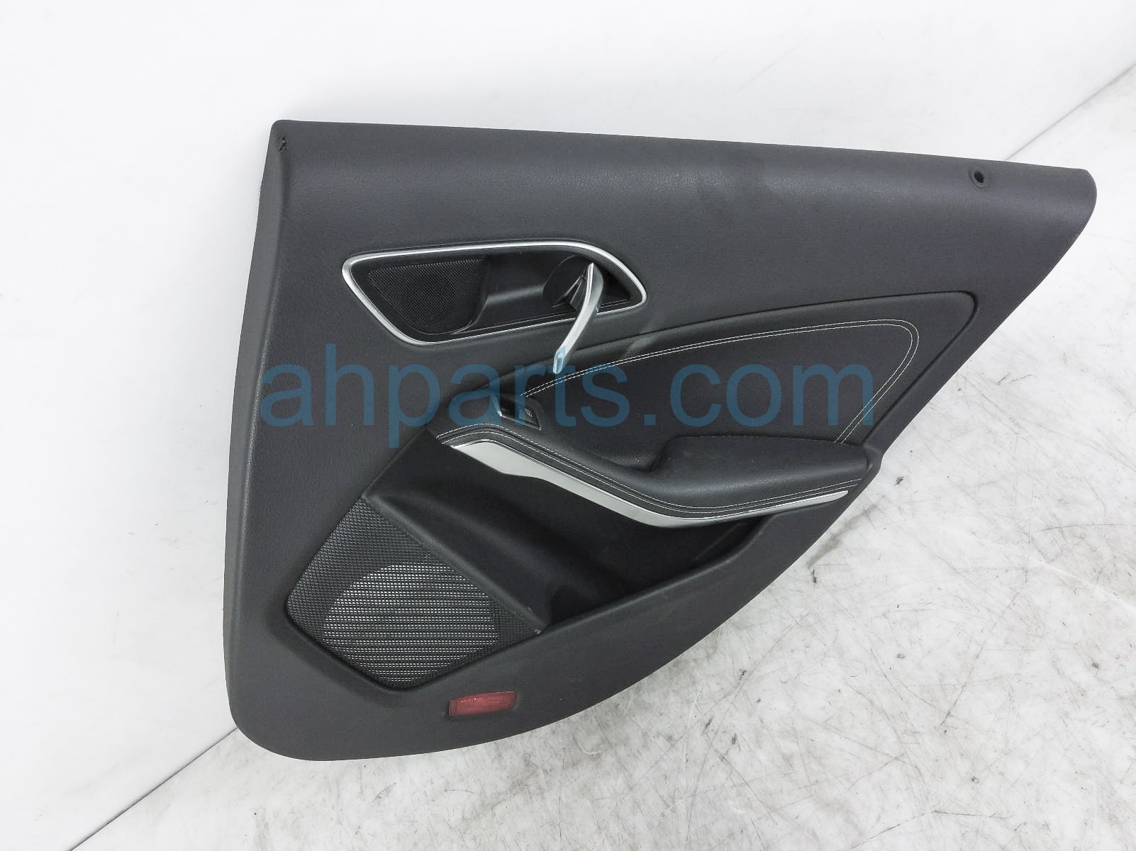 $85 Mercedes RR/RH INTERIOR DOOR PANEL - BLACK $85 Mercedes RR/RH INTERIOR DOOR PANEL - BLACK
