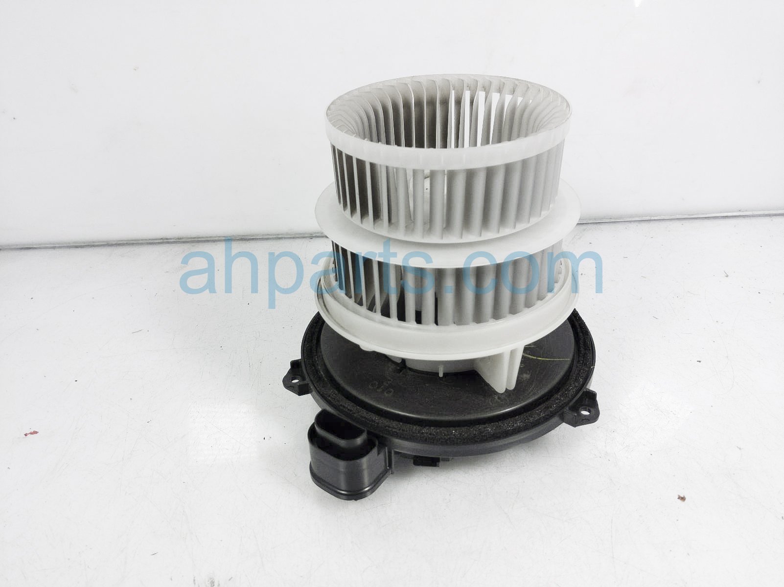 $35 Lexus FAN/HEATER BLOWER MOTOR $35 Lexus FAN/HEATER BLOWER MOTOR