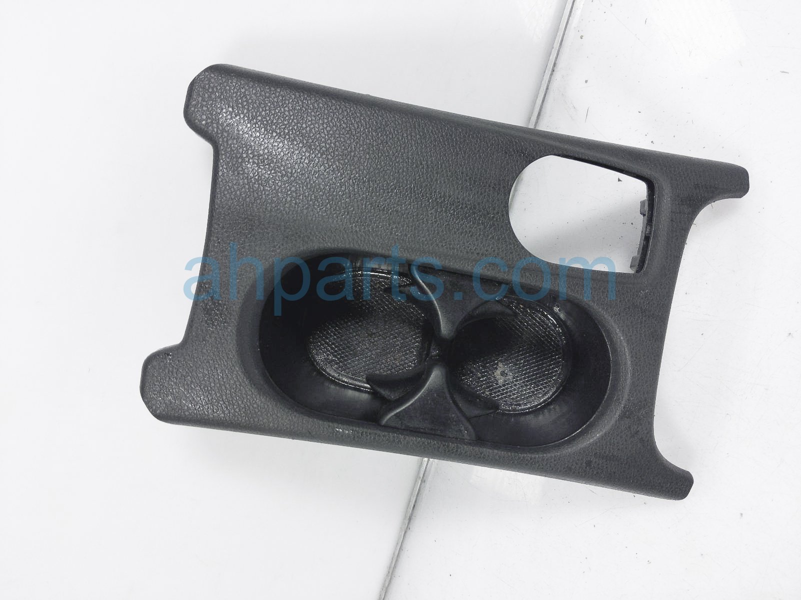 $25 Mercedes CENTER CUP HOLDER - BLACK $25 Mercedes CENTER CUP HOLDER - BLACK