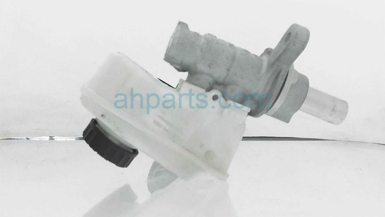 $45 BMW BRAKE MASTER CYLINDER $45 BMW BRAKE MASTER CYLINDER