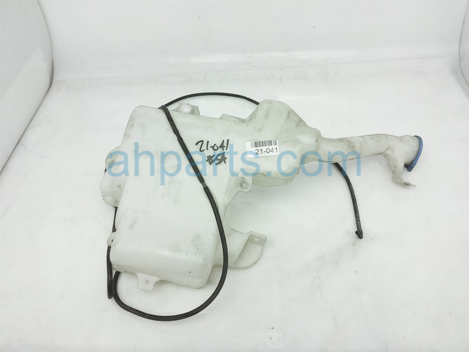 $35 Honda WINDSHIELD WASHER RESERVOIR BOTTLE $35 Honda WINDSHIELD WASHER RESERVOIR BOTTLE