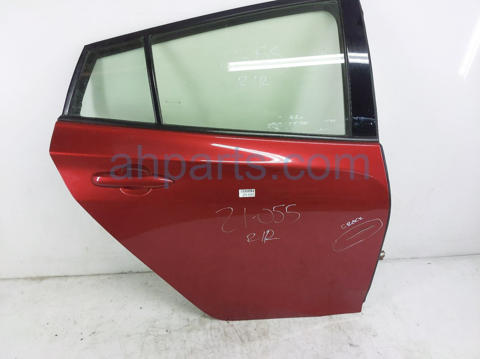 $450 Toyota RR/RH DOOR - RED - NO INSIDE TRIM* * $450 Toyota RR/RH DOOR - RED - NO INSIDE TRIM* *