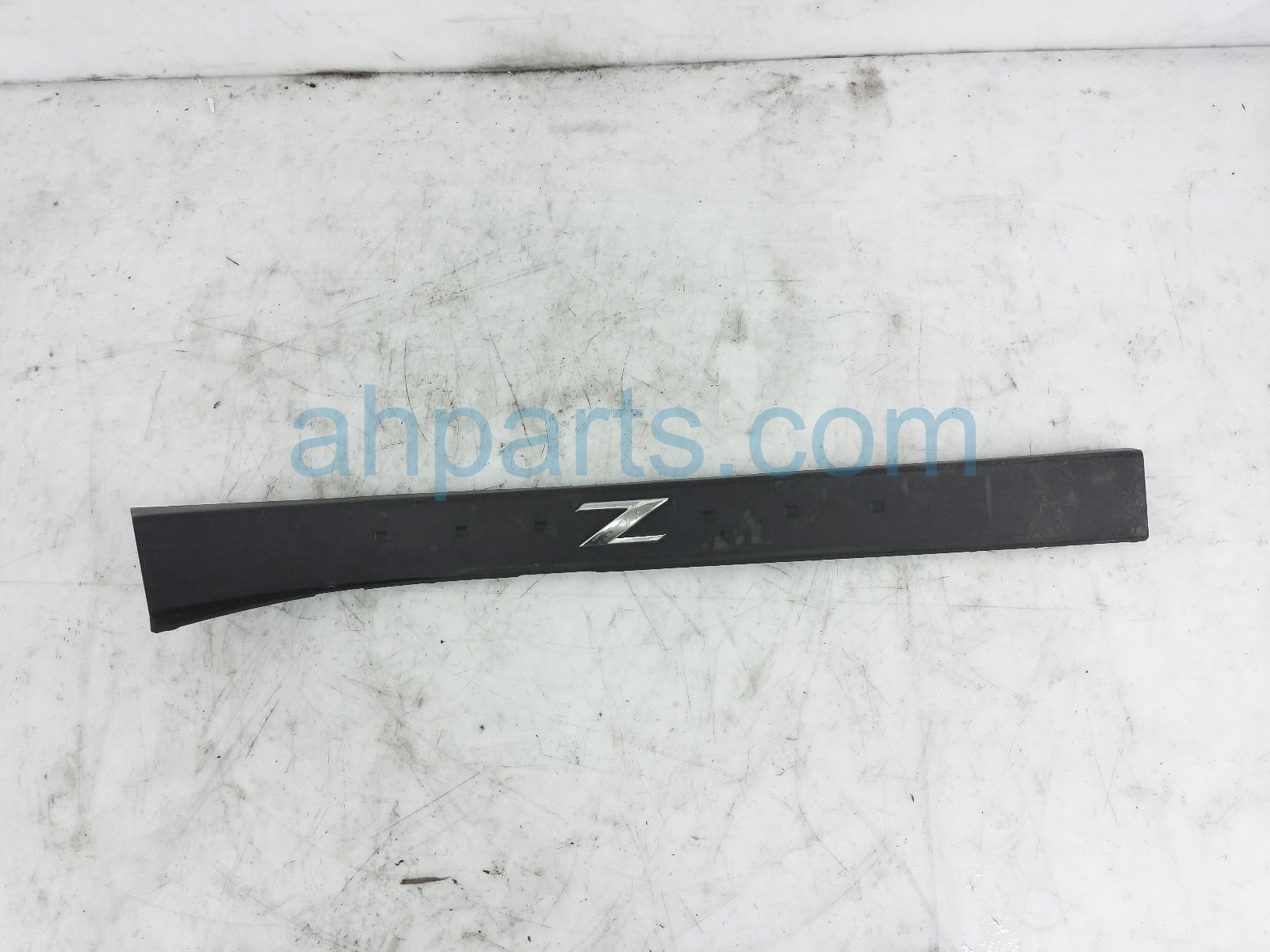 $24 Nissan LH KICK PANEL / SILL - BLACK $24 Nissan LH KICK PANEL / SILL - BLACK