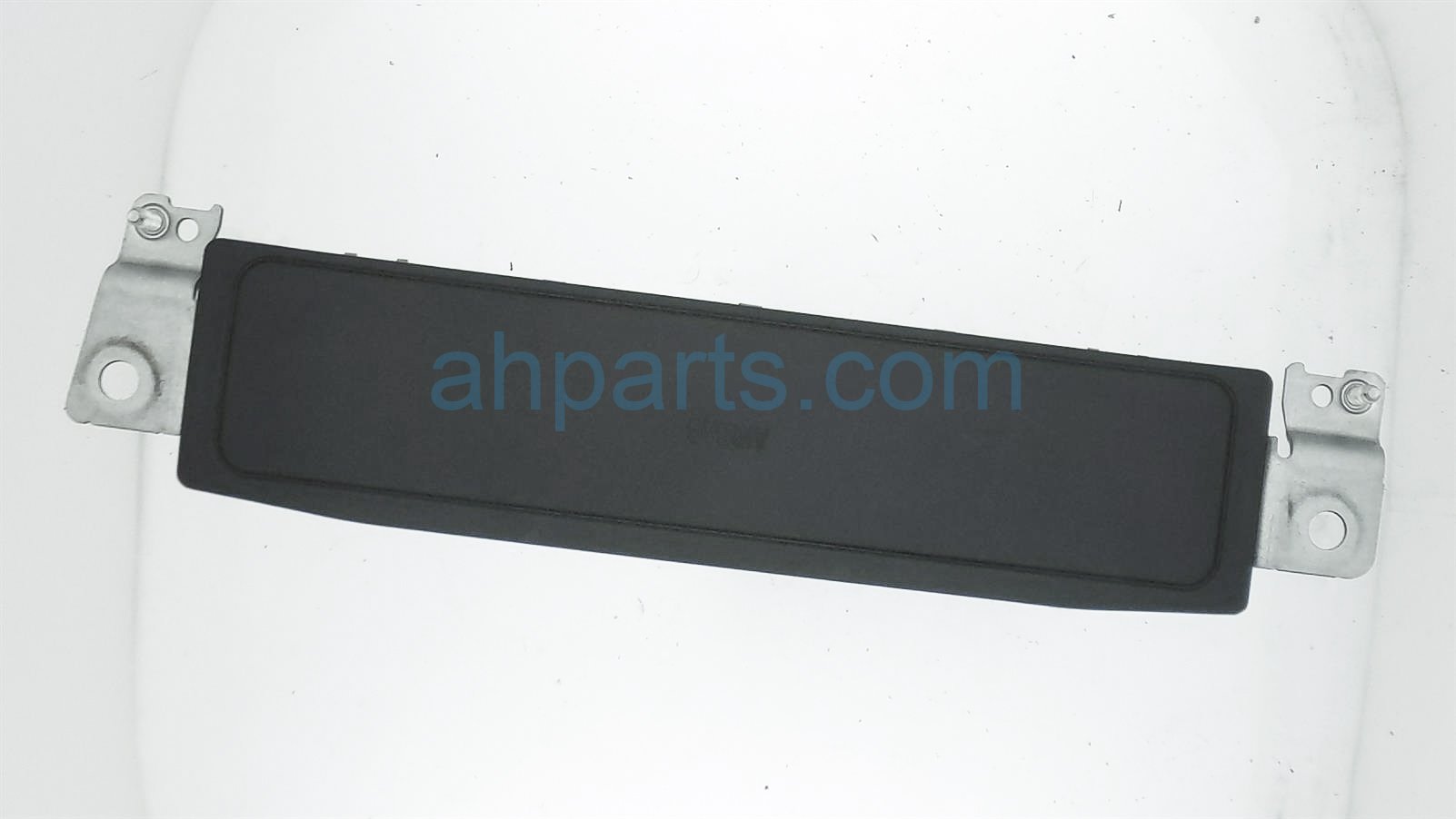 $75 BMW PASSENGER KNEE AIR BAG $75 BMW PASSENGER KNEE AIR BAG