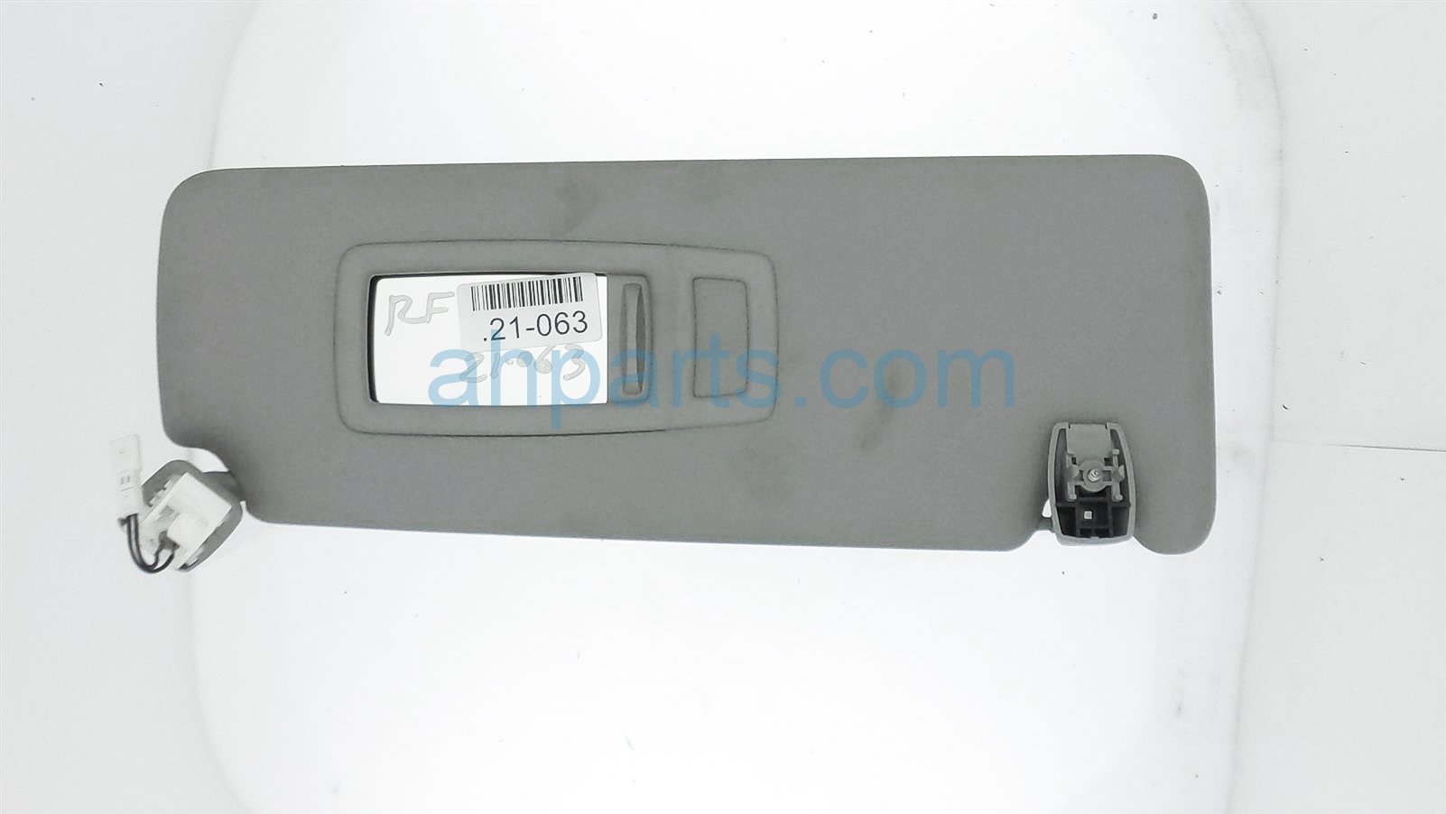 $24 BMW RH SUN VISOR - GREY $24 BMW RH SUN VISOR - GREY