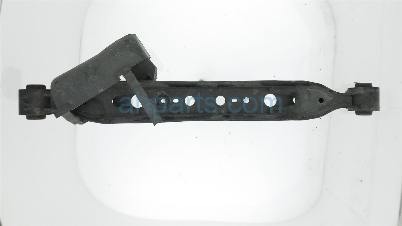 $29 Nissan RR/RH LATERAL CONTROL ARM $29 Nissan RR/RH LATERAL CONTROL ARM