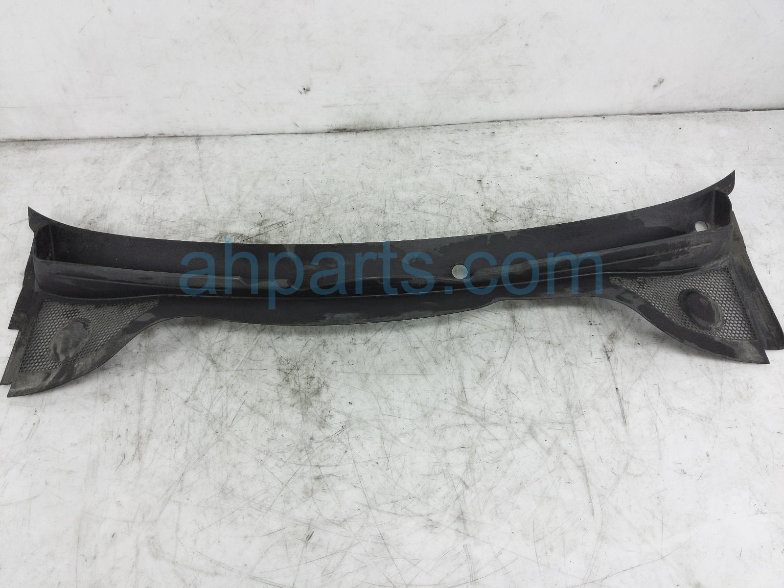 $49 Audi WINDSHIELD COVER COWL $49 Audi WINDSHIELD COVER COWL