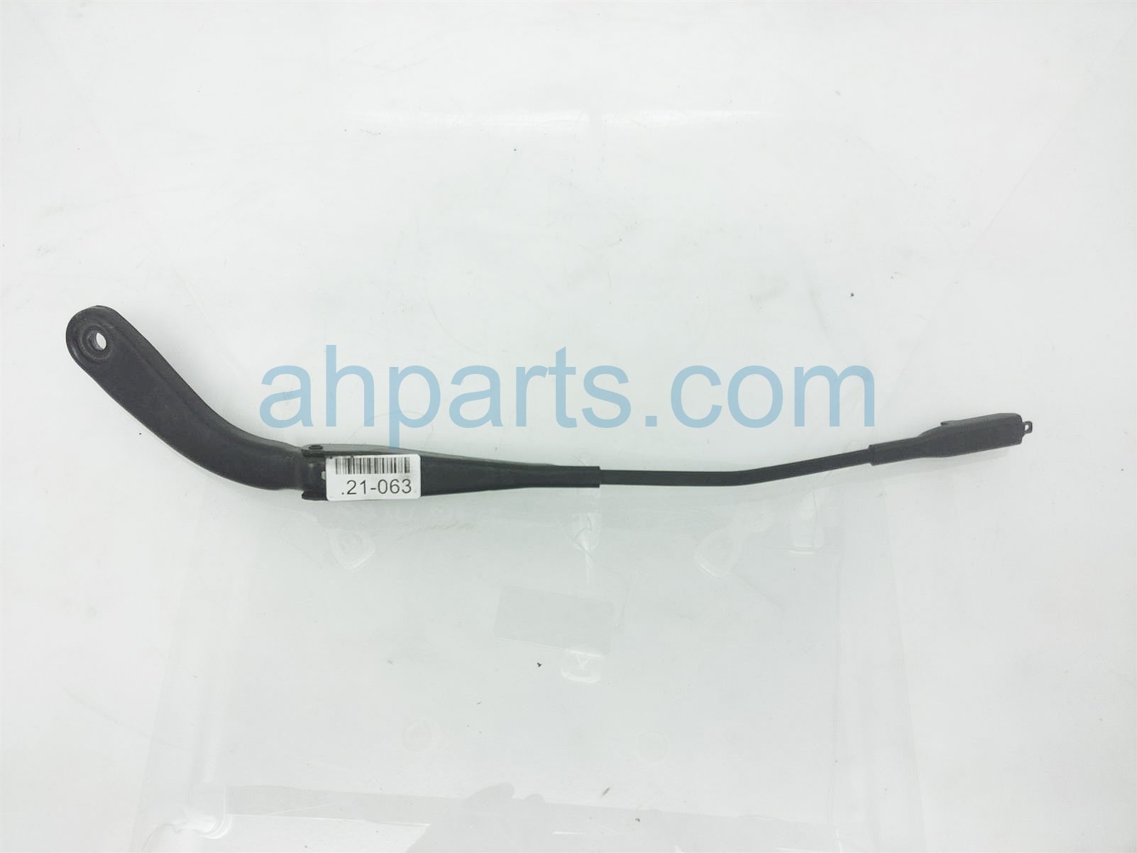 $19 BMW LH WINDSHIELD WIPER ARM