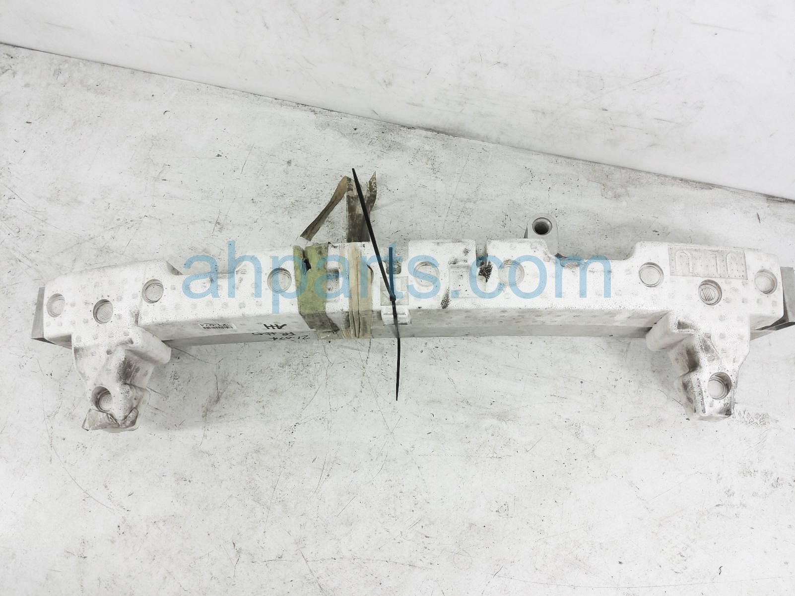 $75 Infiniti FRONT REINFORCEMENT BAR + ABSORBER $75 Infiniti FRONT REINFORCEMENT BAR + ABSORBER