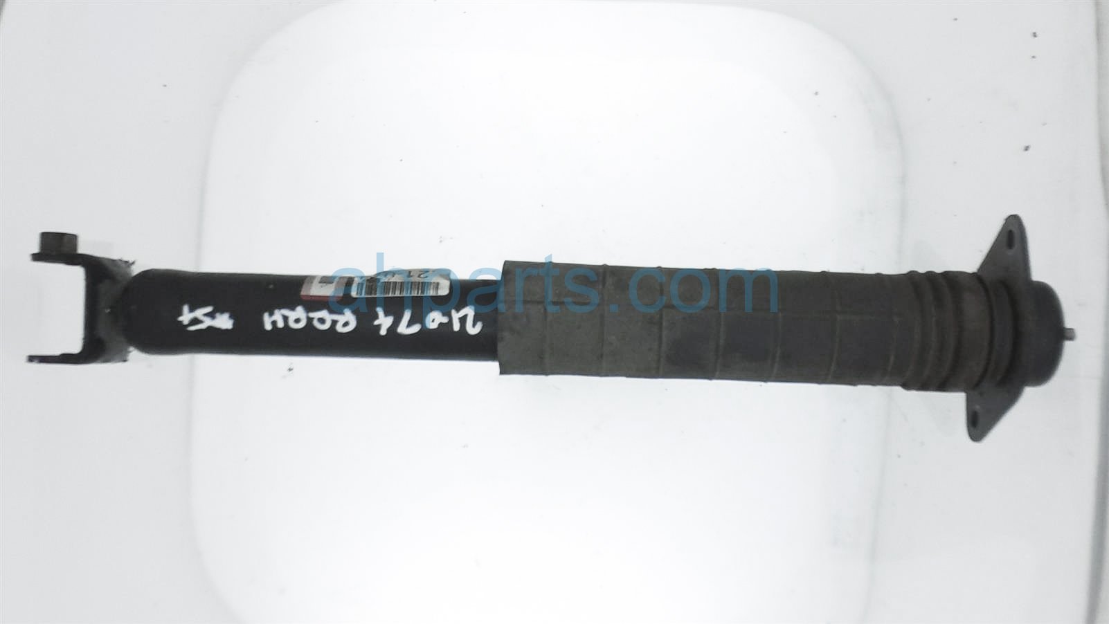 $35 Infiniti RR/RH SHOCK ABSORBER