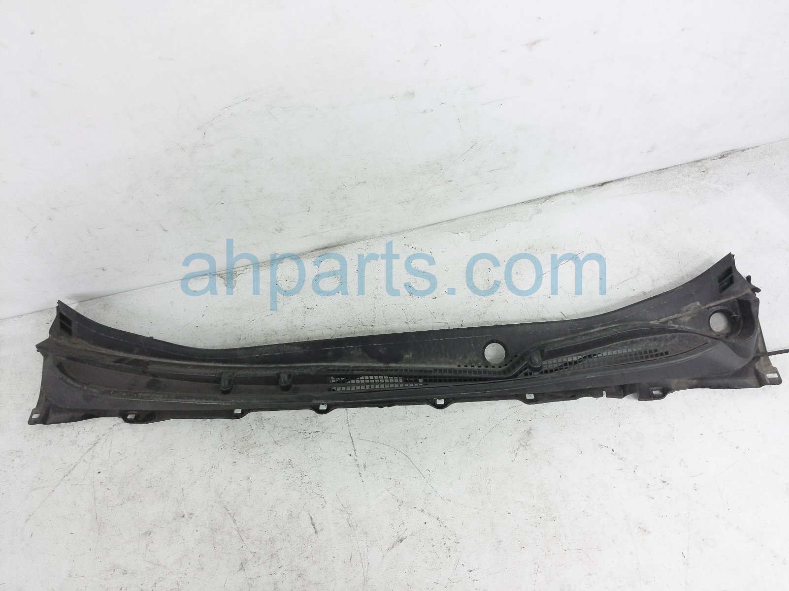 $20 Subaru WINDSHIELD COVER COWL $20 Subaru WINDSHIELD COVER COWL