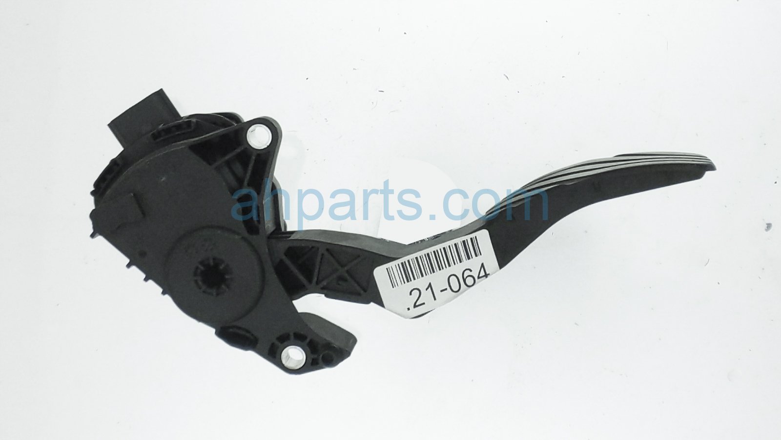 $30 Nissan GAS / ACCELERATOR PEDAL ASSY $30 Nissan GAS / ACCELERATOR PEDAL ASSY