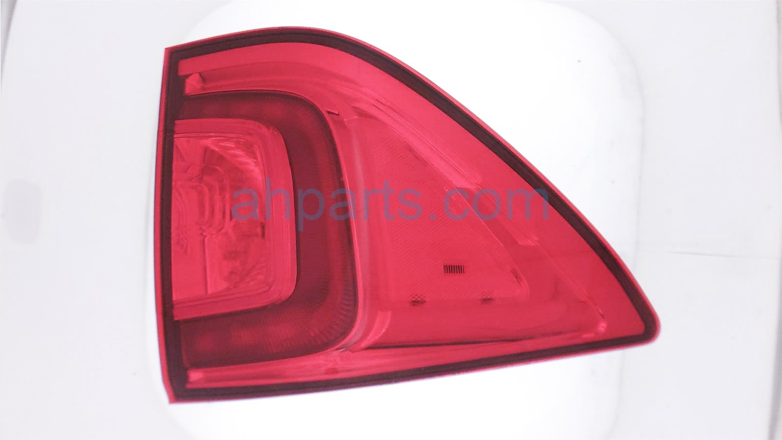 $85 Honda LH TAIL LAMP (ON BODY)