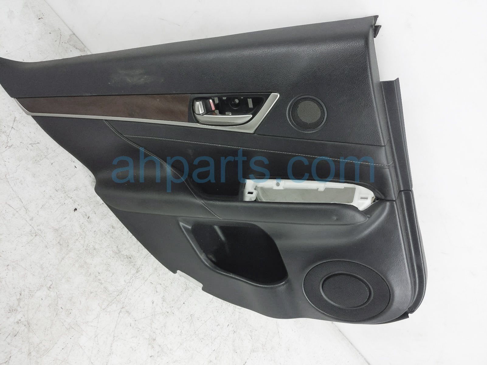 $170 Lexus RR/RH INTERIOR DOOR PANEL - BLACK $170 Lexus RR/RH INTERIOR DOOR PANEL - BLACK