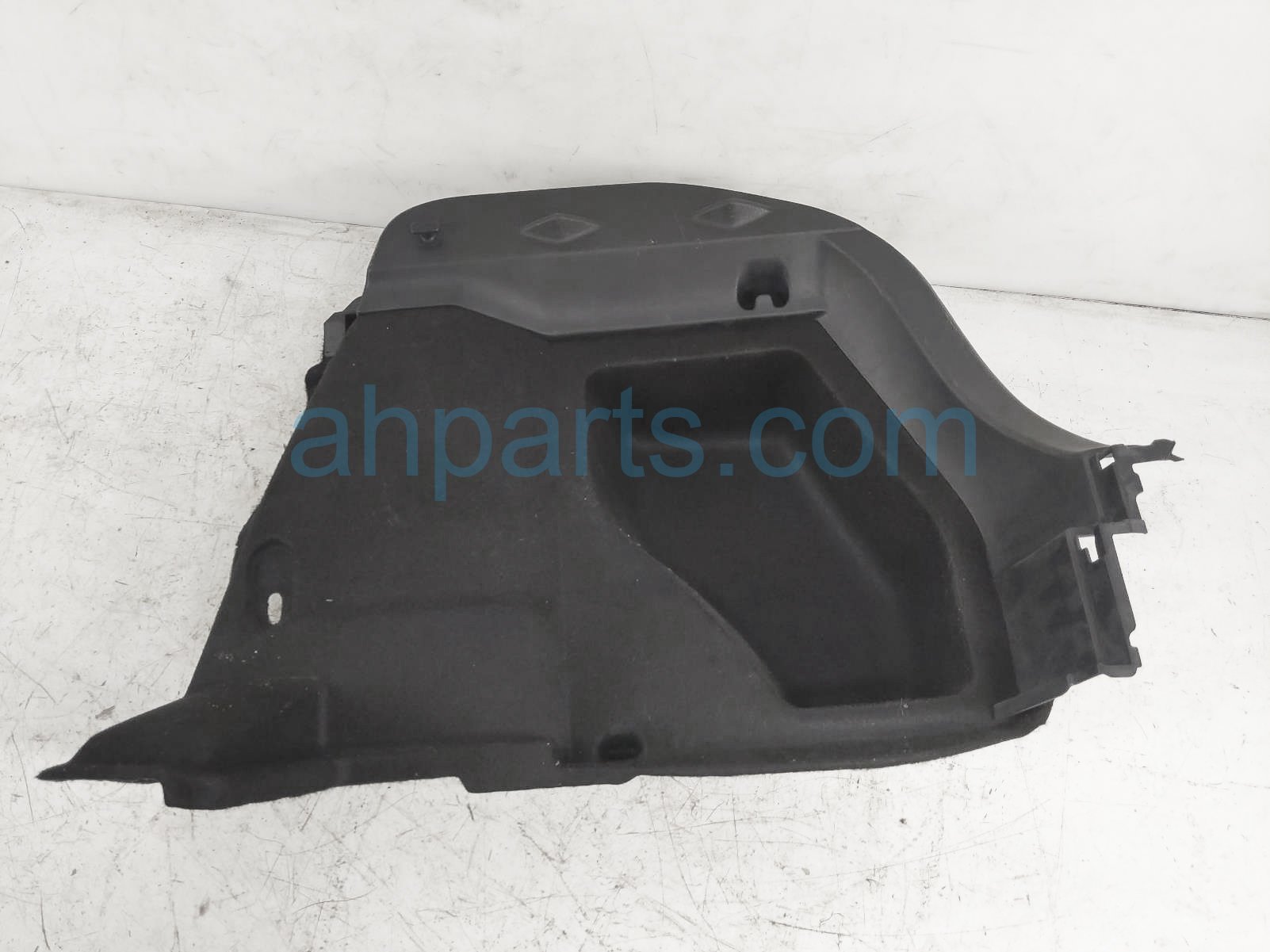 $69 Toyota RR/RH QUARTER TRIM PANEL - BLACK $69 Toyota RR/RH QUARTER TRIM PANEL - BLACK