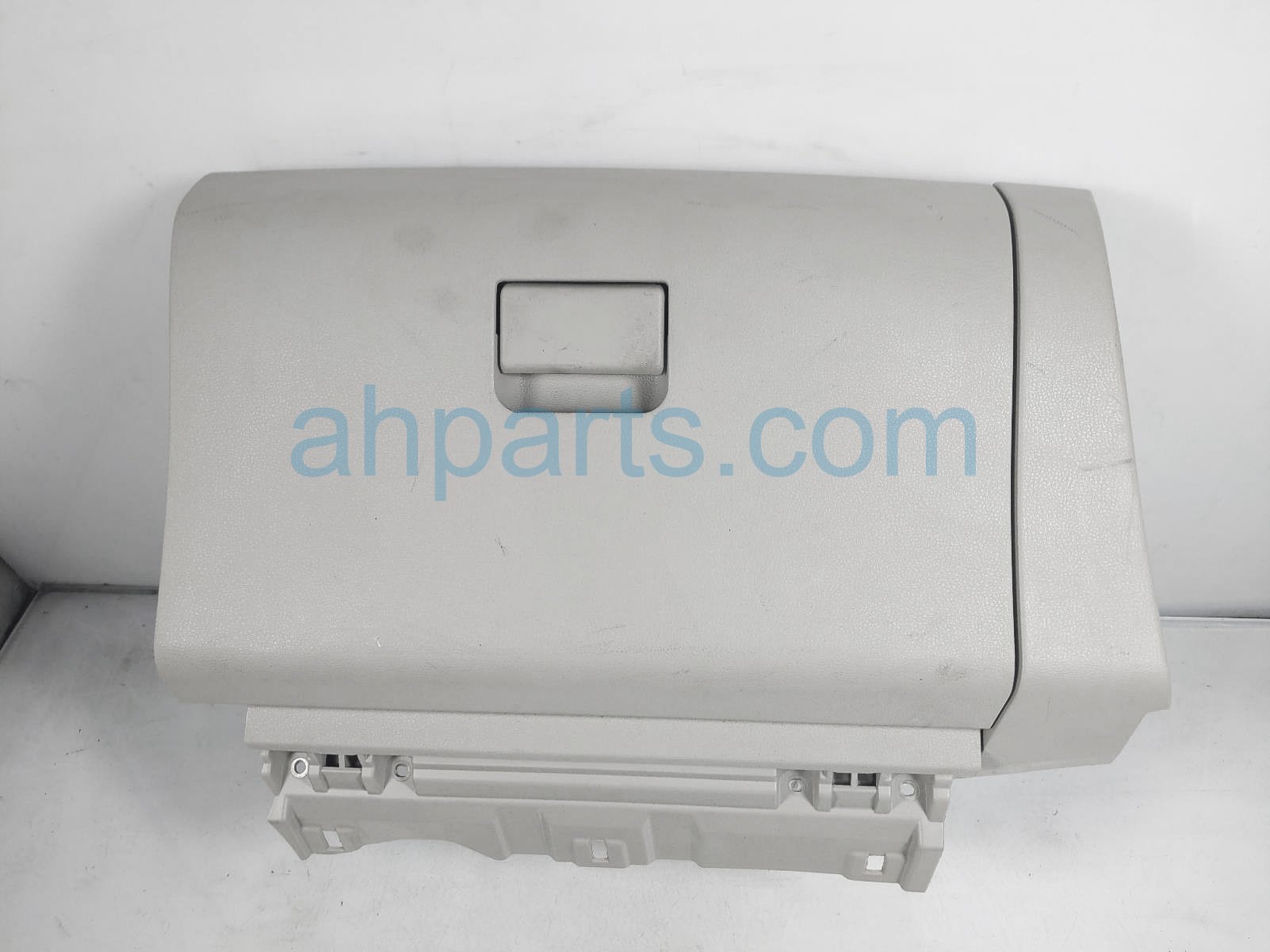 $55 Nissan GLOVE BOX ASSEMBLY - GRAY $55 Nissan GLOVE BOX ASSEMBLY - GRAY
