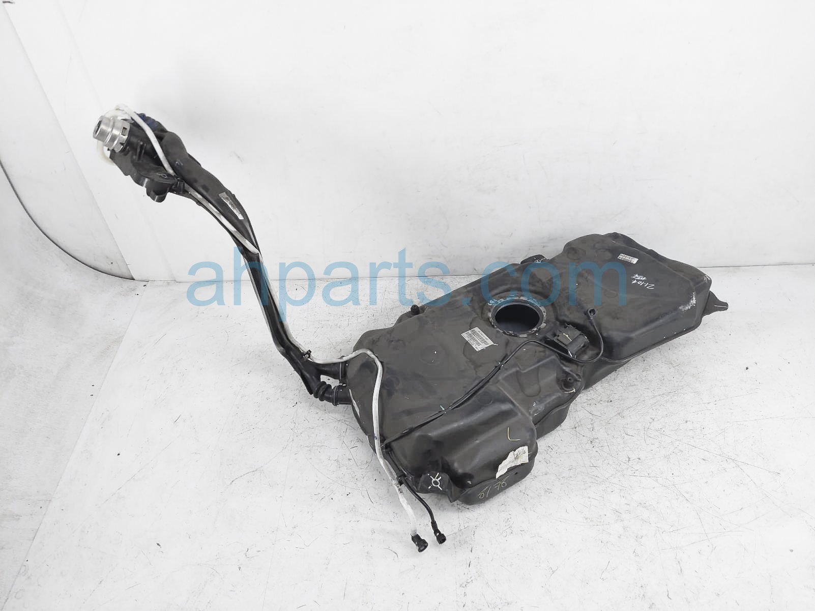 $199 Volkswagen GAS / FUEL TANK - 09/18 $199 Volkswagen GAS / FUEL TANK - 09/18