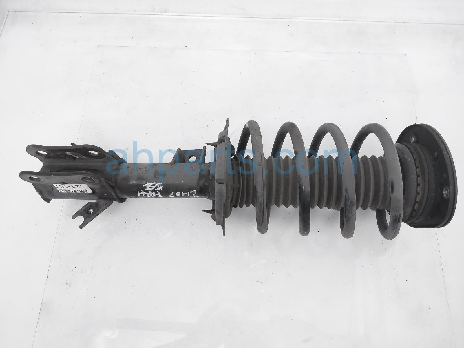 $70 Ford FR/RH STRUT + SPRING $70 Ford FR/RH STRUT + SPRING