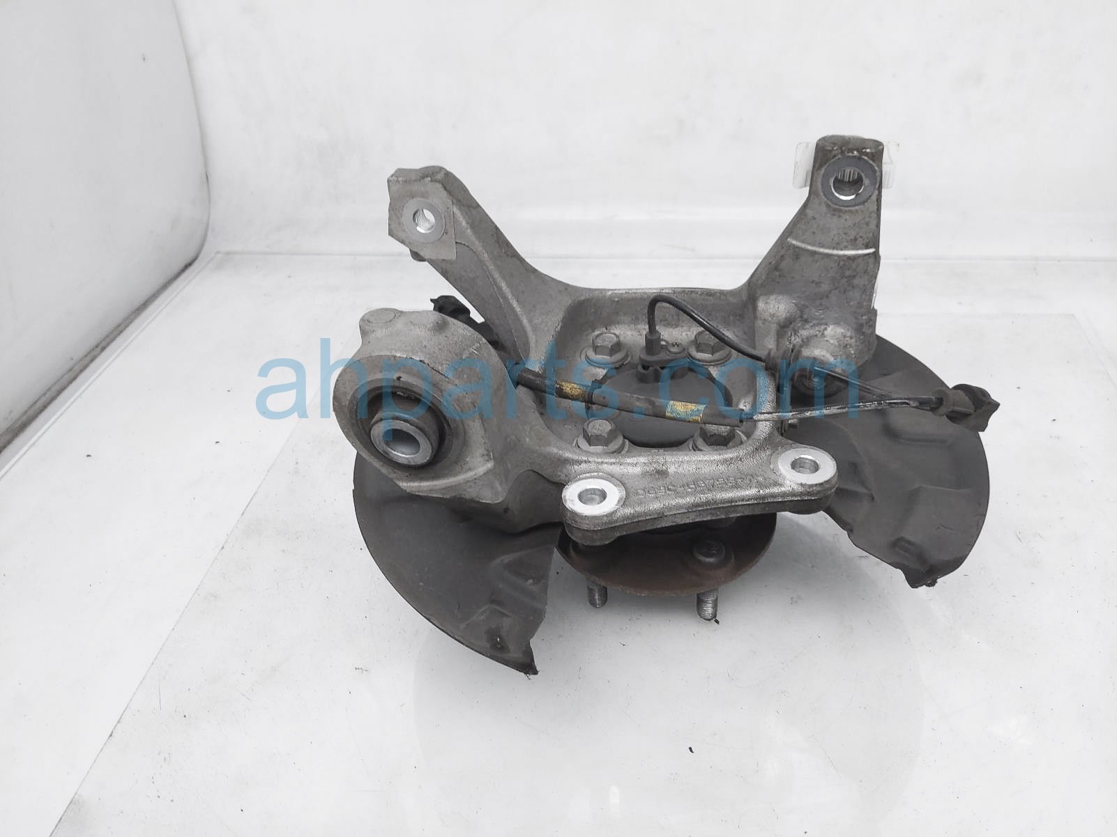 Sold 2016 Ford Fusion Axle Stub Rear Passenger Spindle Knuckle Hub