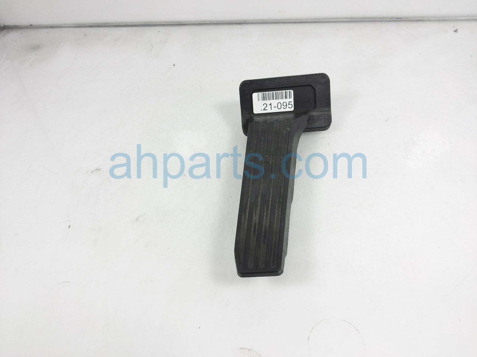 $20 Lexus ACCELERATOR PEDAL ASSY $20 Lexus ACCELERATOR PEDAL ASSY
