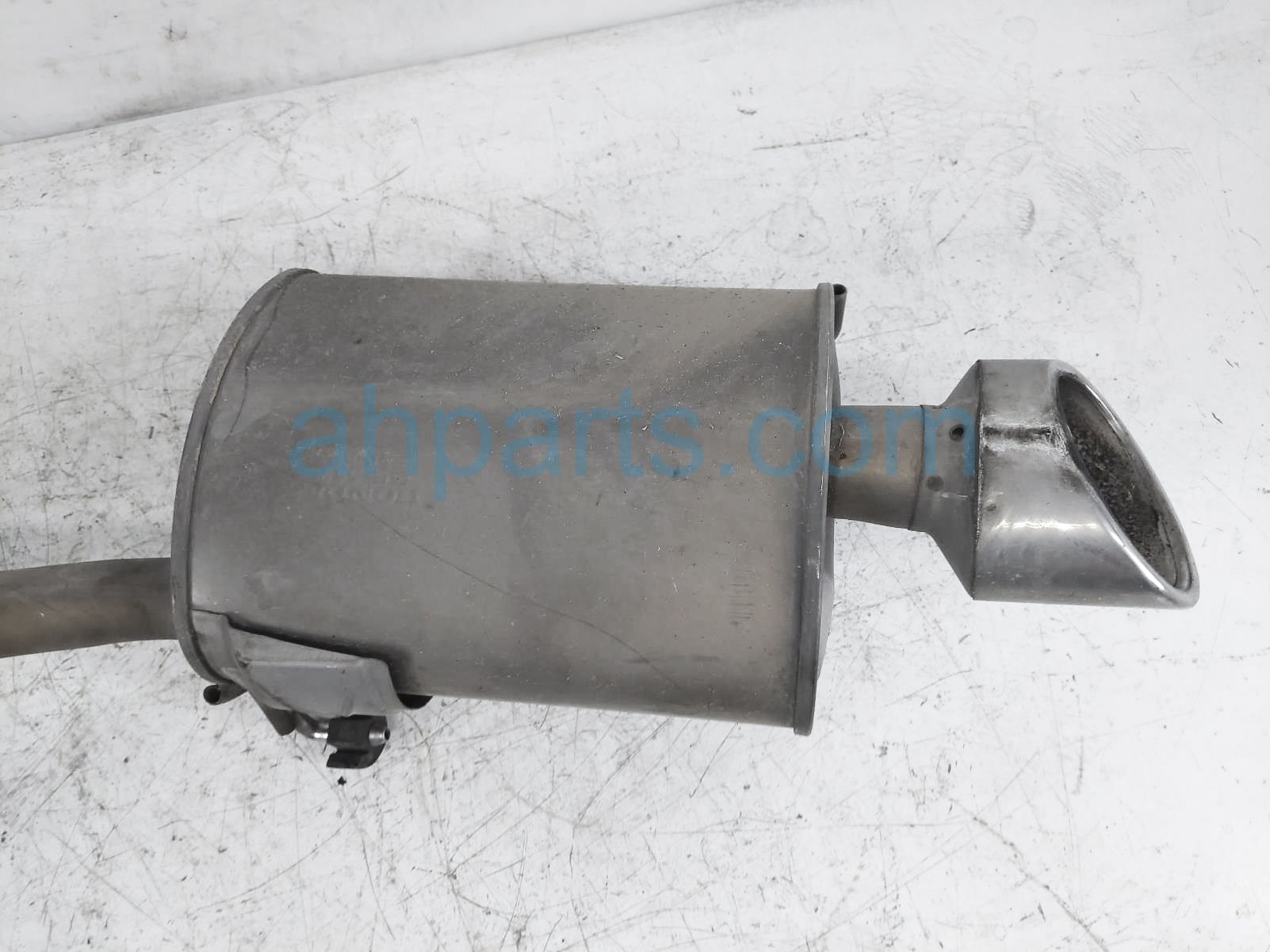 Sold 2007 Acura MDX Driver Exhaust Muffler 18305-STX-A02