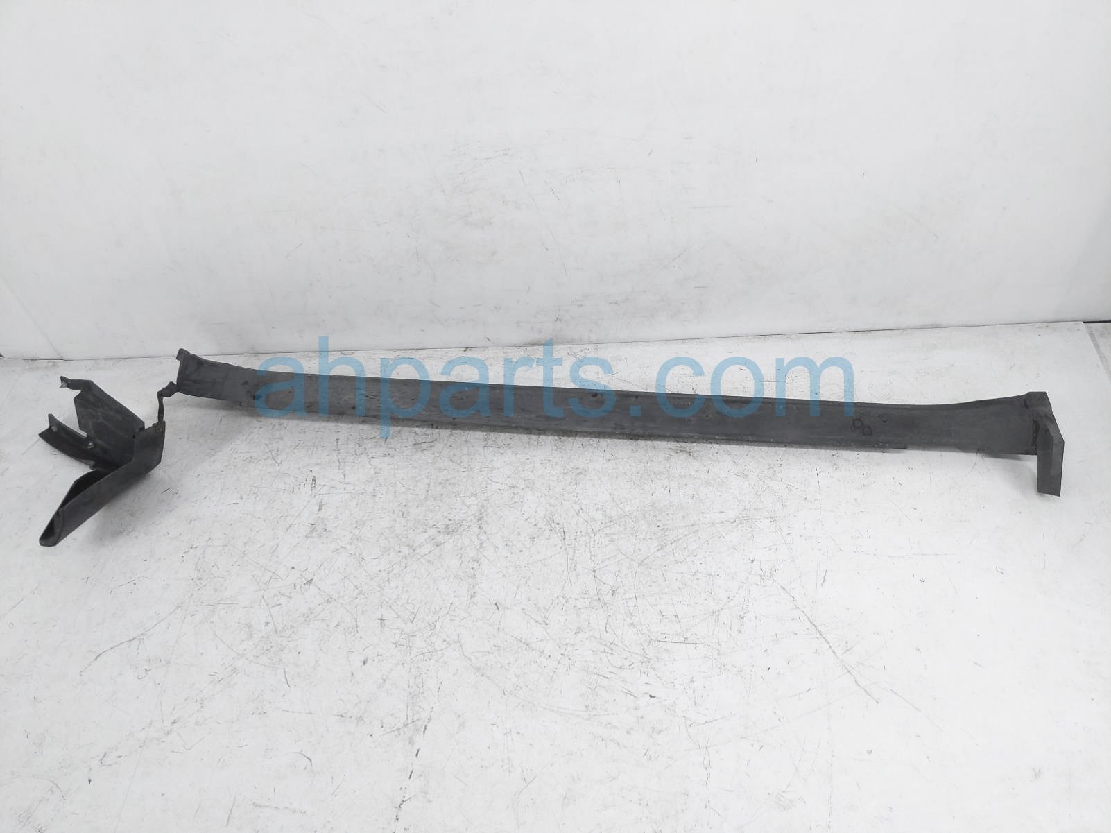 $25 Acura LH ROCKER MOLDING / SIDE SKIRT-BLACK