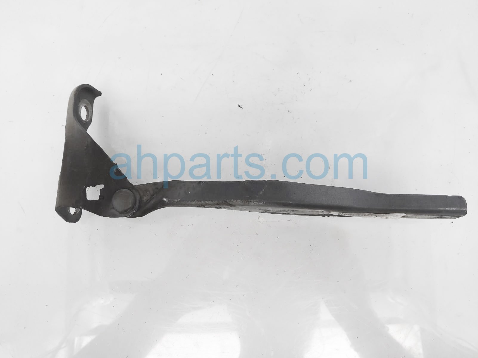 $10 Honda LH HOOD HINGE $10 Honda LH HOOD HINGE