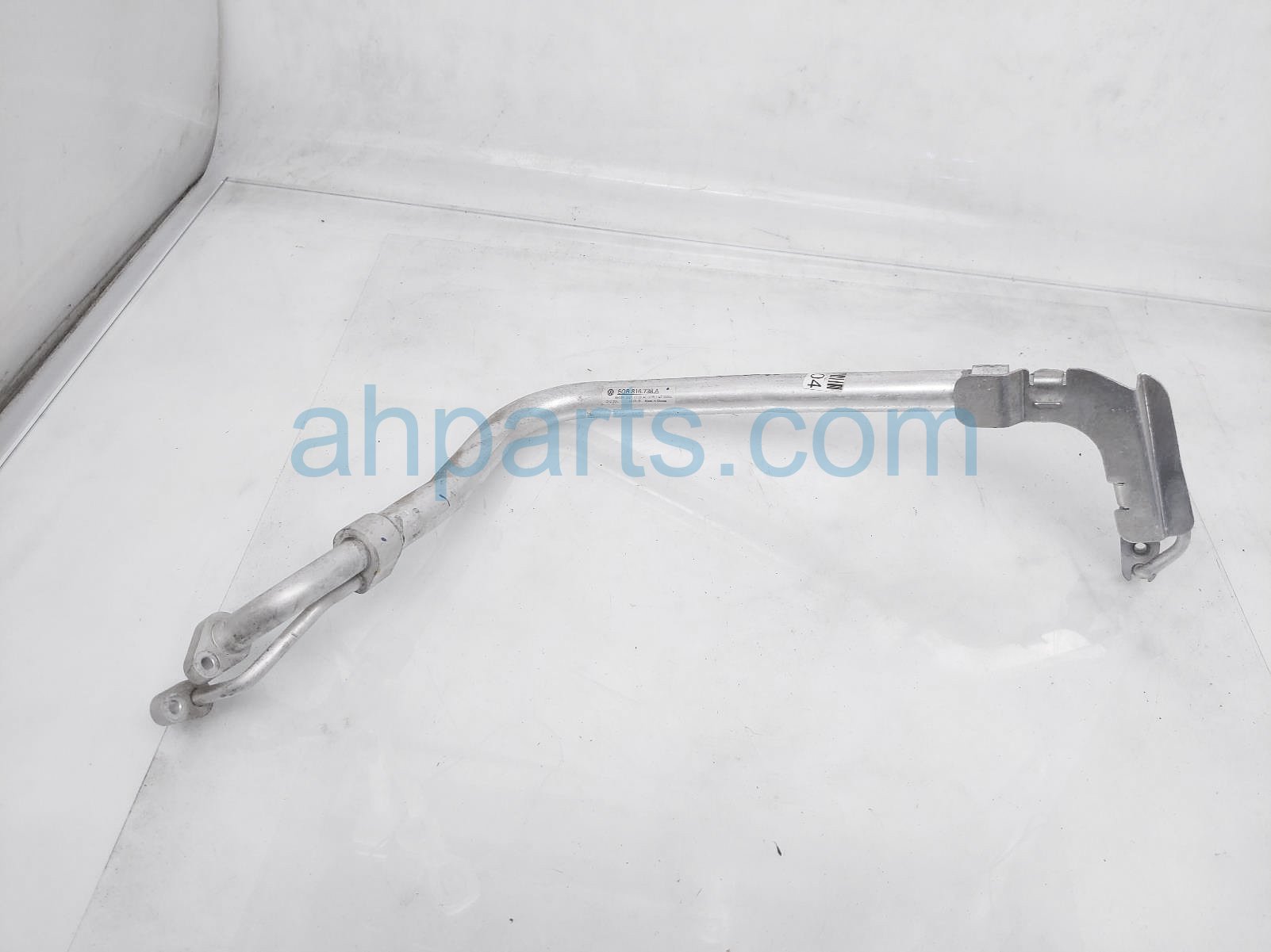 $30 Volkswagen A/C HEAT EXCHANGER PIPE ASSY $30 Volkswagen A/C HEAT EXCHANGER PIPE ASSY