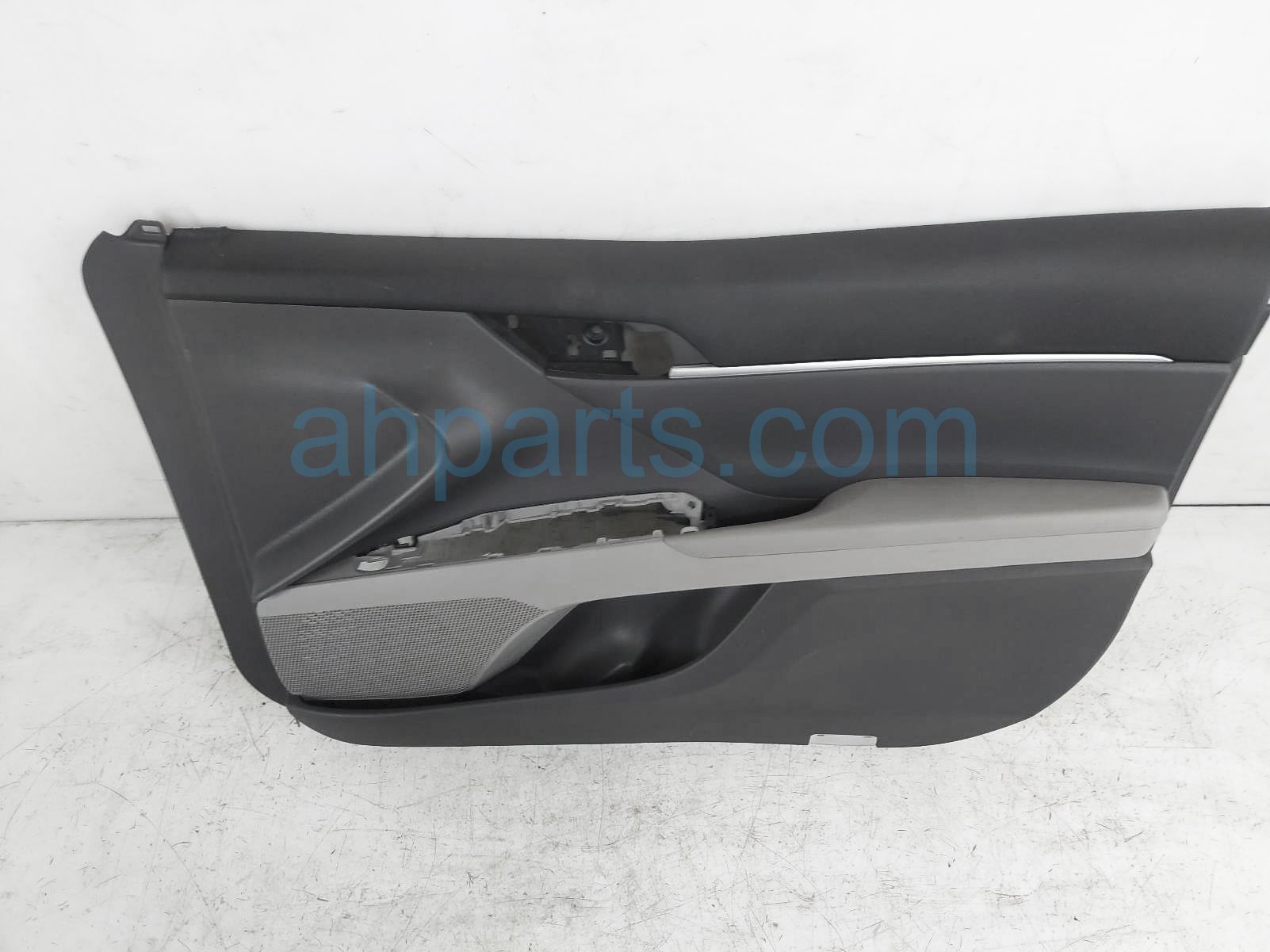 $99 Toyota FR/RH INTERIOR DOOR PANEL - GREY $99 Toyota FR/RH INTERIOR DOOR PANEL - GREY