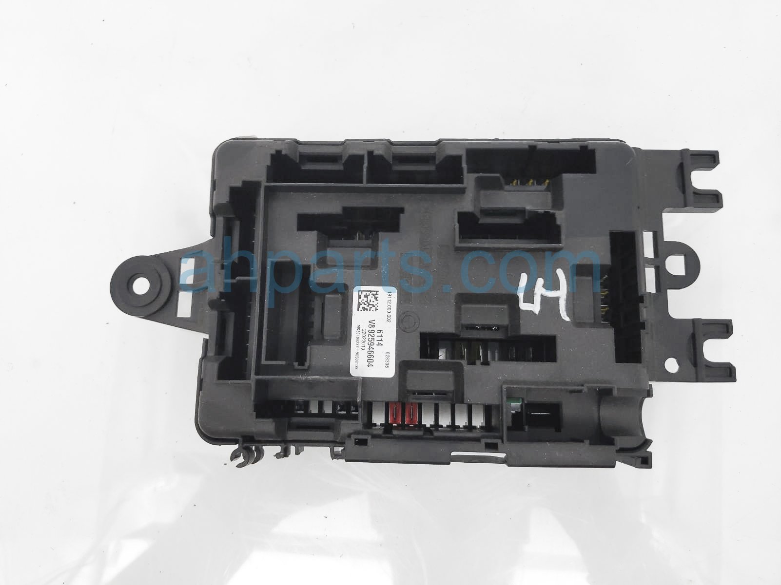 $45 BMW REAR PASSENGER FUSE RELAY $45 BMW REAR PASSENGER FUSE RELAY