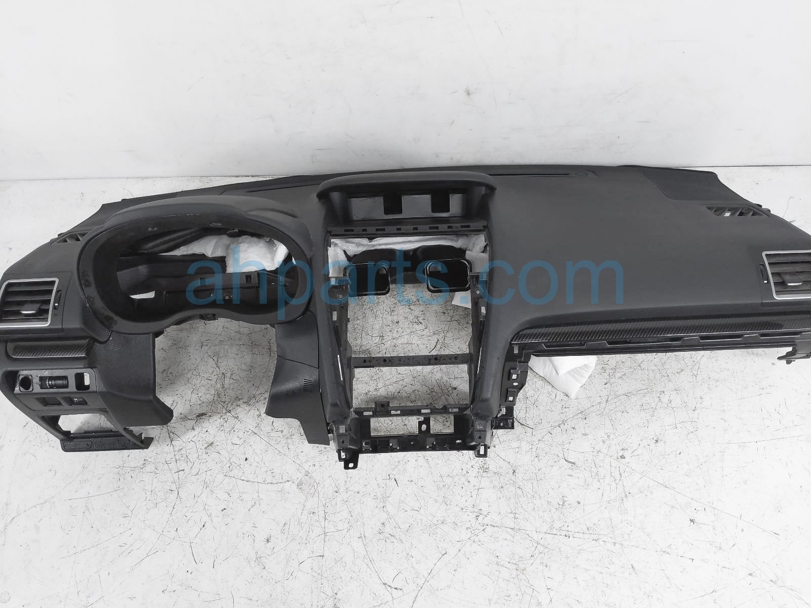 $150 Subaru DASHBOARD W/ AIRBAG $150 Subaru DASHBOARD W/ AIRBAG