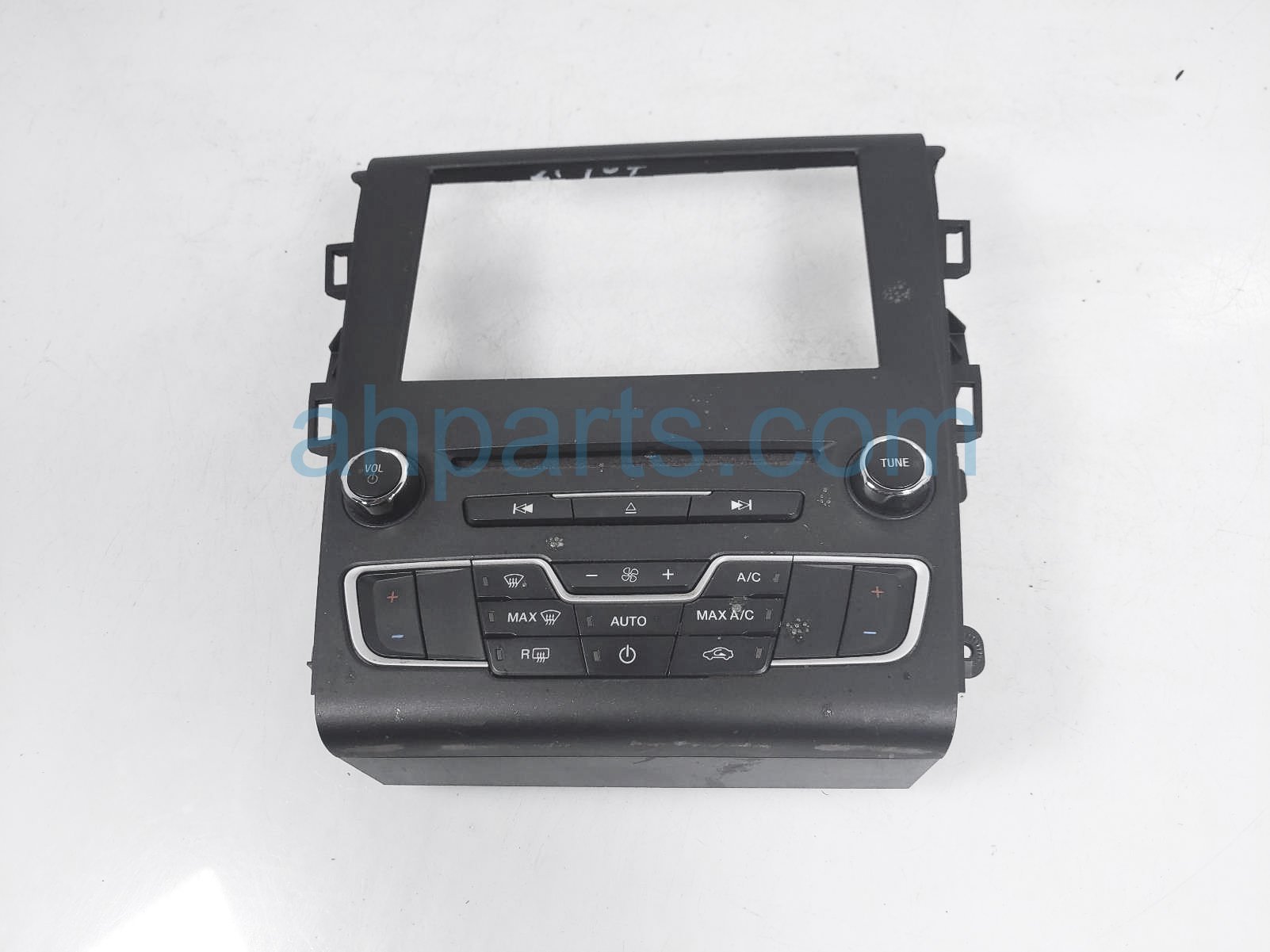 Sold 2016 Ford Fusion Climate Control +radio Control Panel GS7T18E245AD,