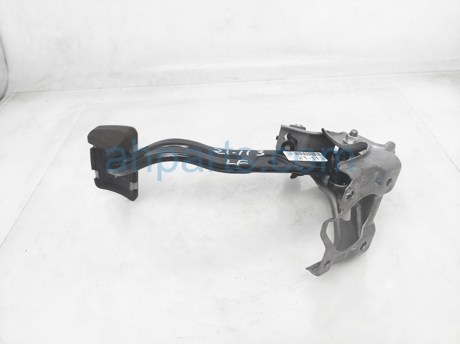 $35 Hyundai BRAKE PEDAL ASSY $35 Hyundai BRAKE PEDAL ASSY