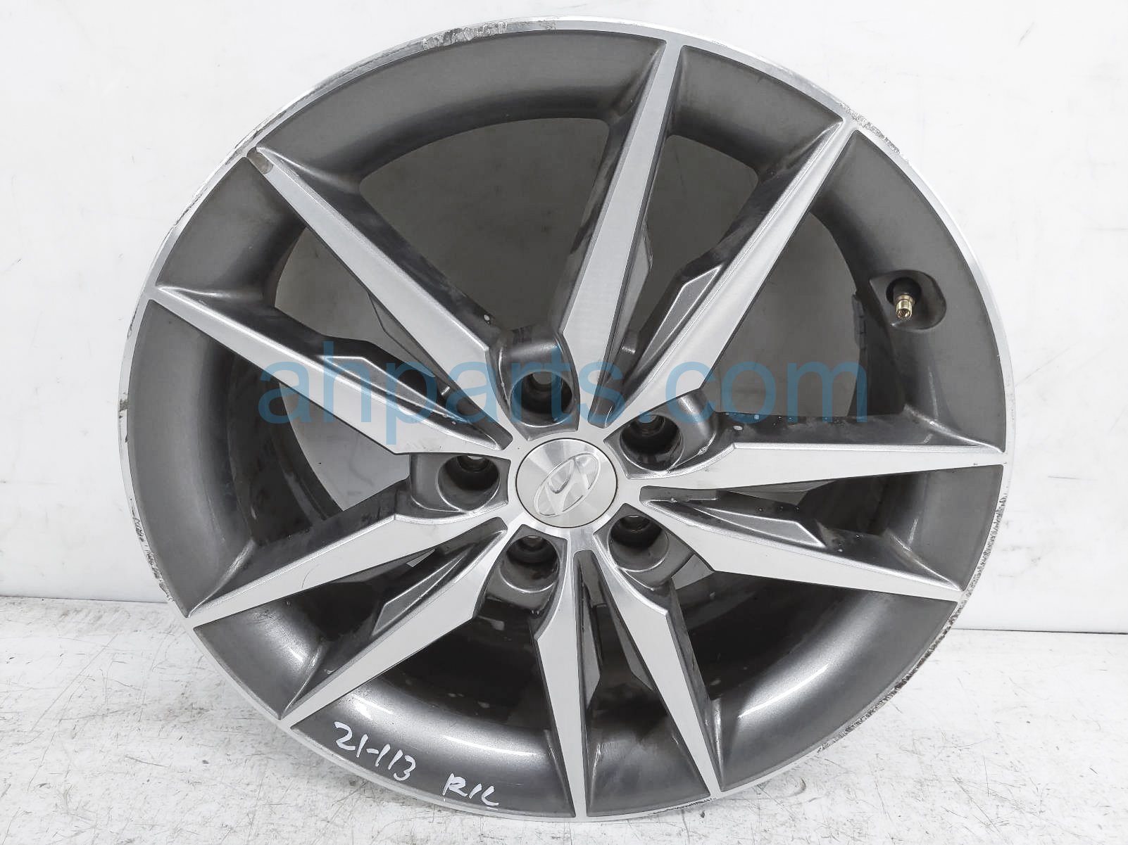 $69 Hyundai RR/LH WHEEL / RIM $69 Hyundai RR/LH WHEEL / RIM