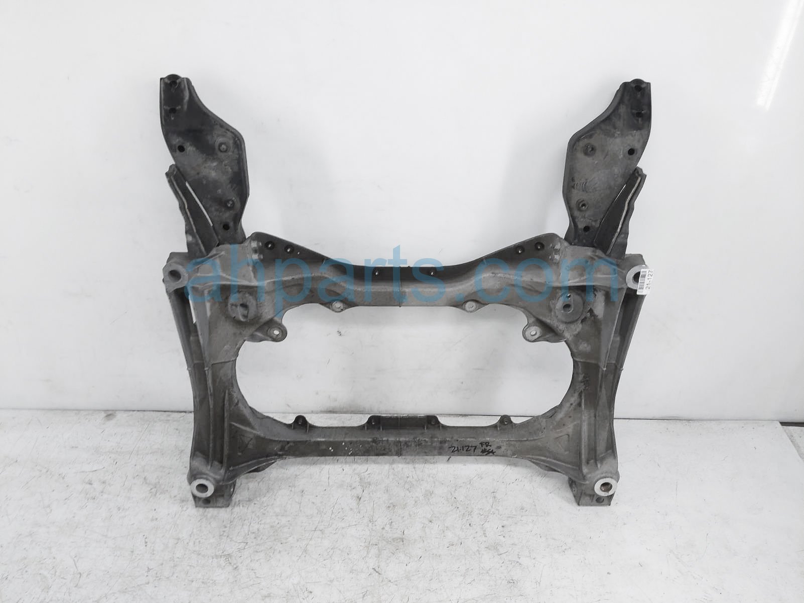 $219 Lexus FRONT SUB FRAME / CRADLE $219 Lexus FRONT SUB FRAME / CRADLE