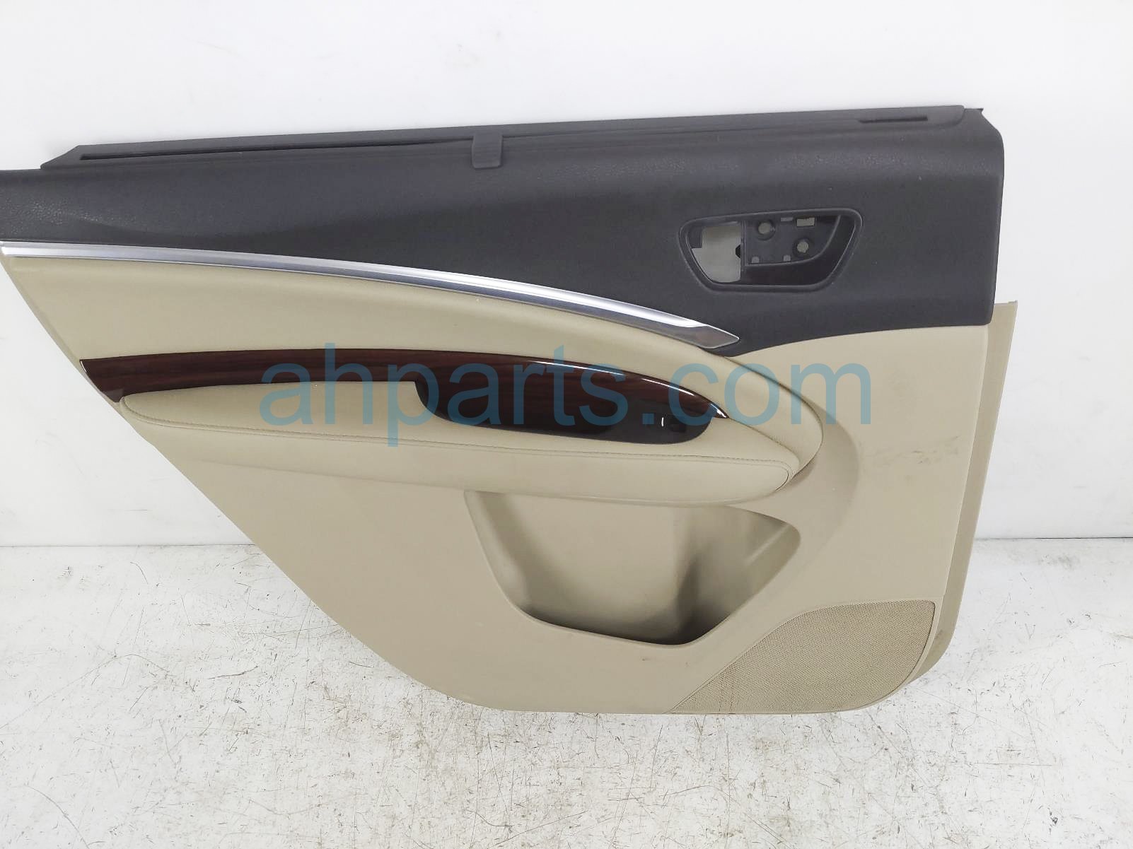 $85 Acura RR/LH DOOR PANEL TRIM LINER - TAN $85 Acura RR/LH DOOR PANEL TRIM LINER - TAN