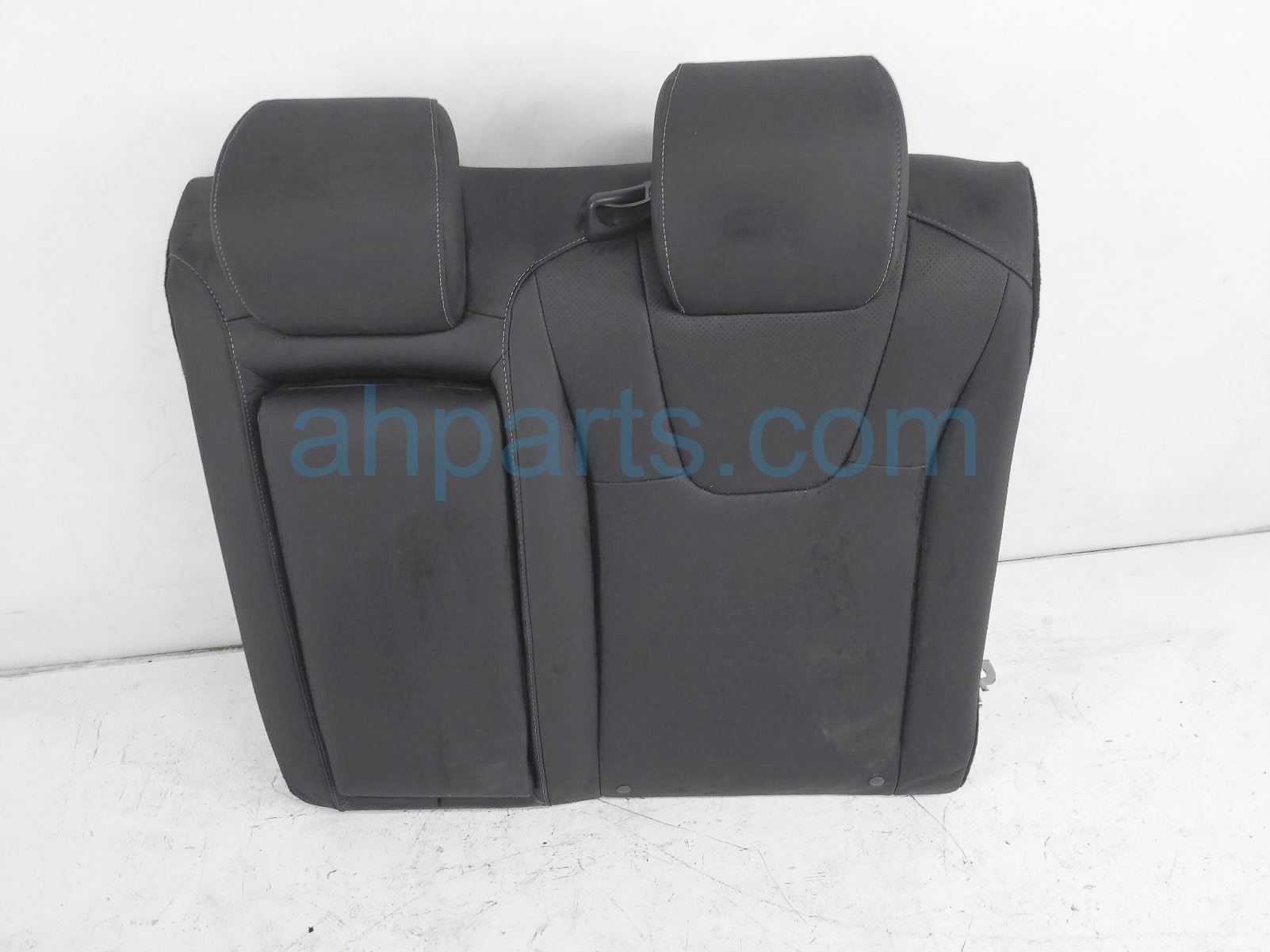 $95 Honda RR/LH SEAT TOP CUSHION - BLACK LTHR $95 Honda RR/LH SEAT TOP CUSHION - BLACK LTHR