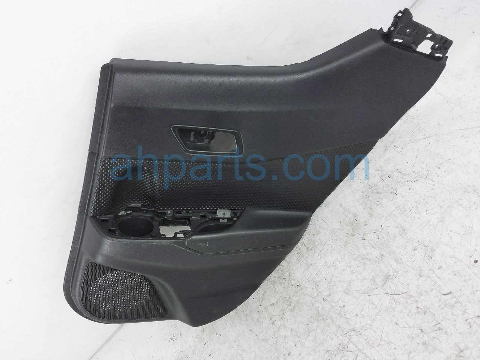 $95 Toyota RR/RH INTERIOR DOOR PANEL - BLACK