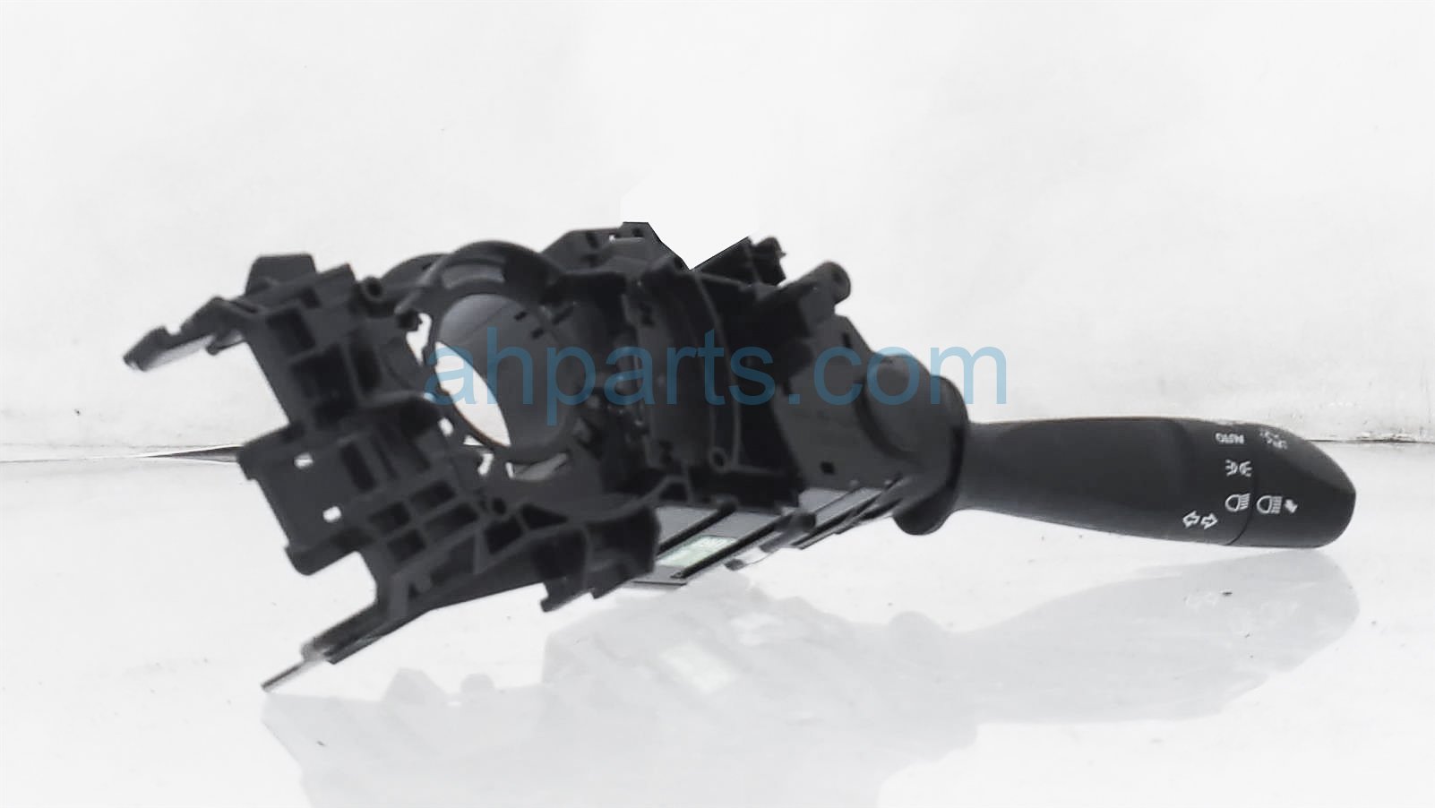 $35 Toyota HEADLAMP / SIGNAL COLUMN SWITCH $35 Toyota HEADLAMP / SIGNAL COLUMN SWITCH