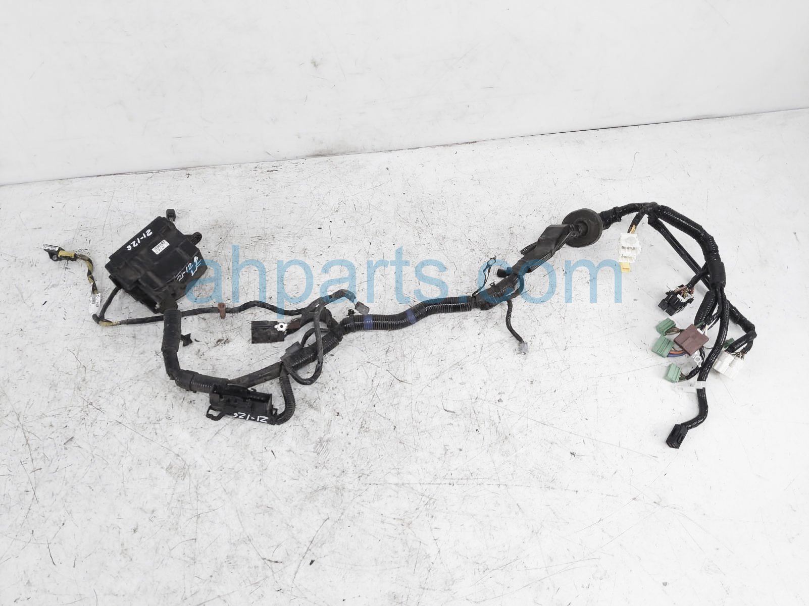 $75 Acura LH ENGINE ROOM WIRE HARNESS - TECH $75 Acura LH ENGINE ROOM WIRE HARNESS - TECH