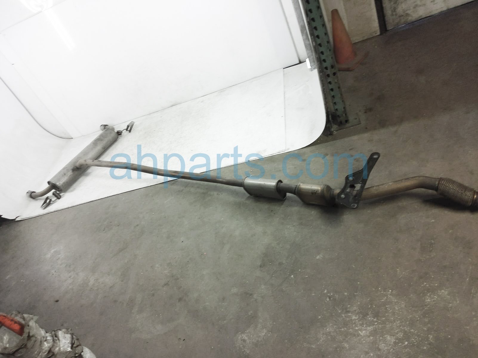 $599 BMW FULL EXHAUST PIPE & MUFFLER ASSY $599 BMW FULL EXHAUST PIPE & MUFFLER ASSY