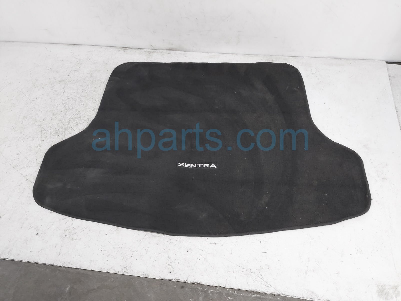 $34 Nissan TRUNK CARGO FLOOR CARPET ASSY- BLACK