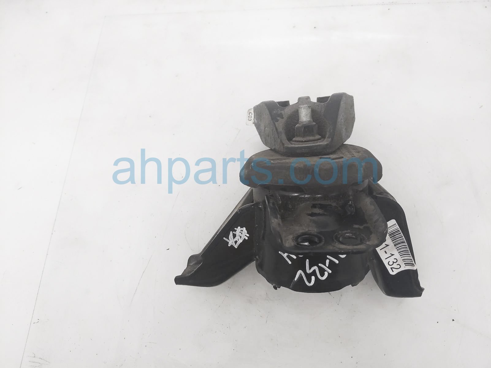 $49 Hyundai RH ENGINE MOUNT $49 Hyundai RH ENGINE MOUNT