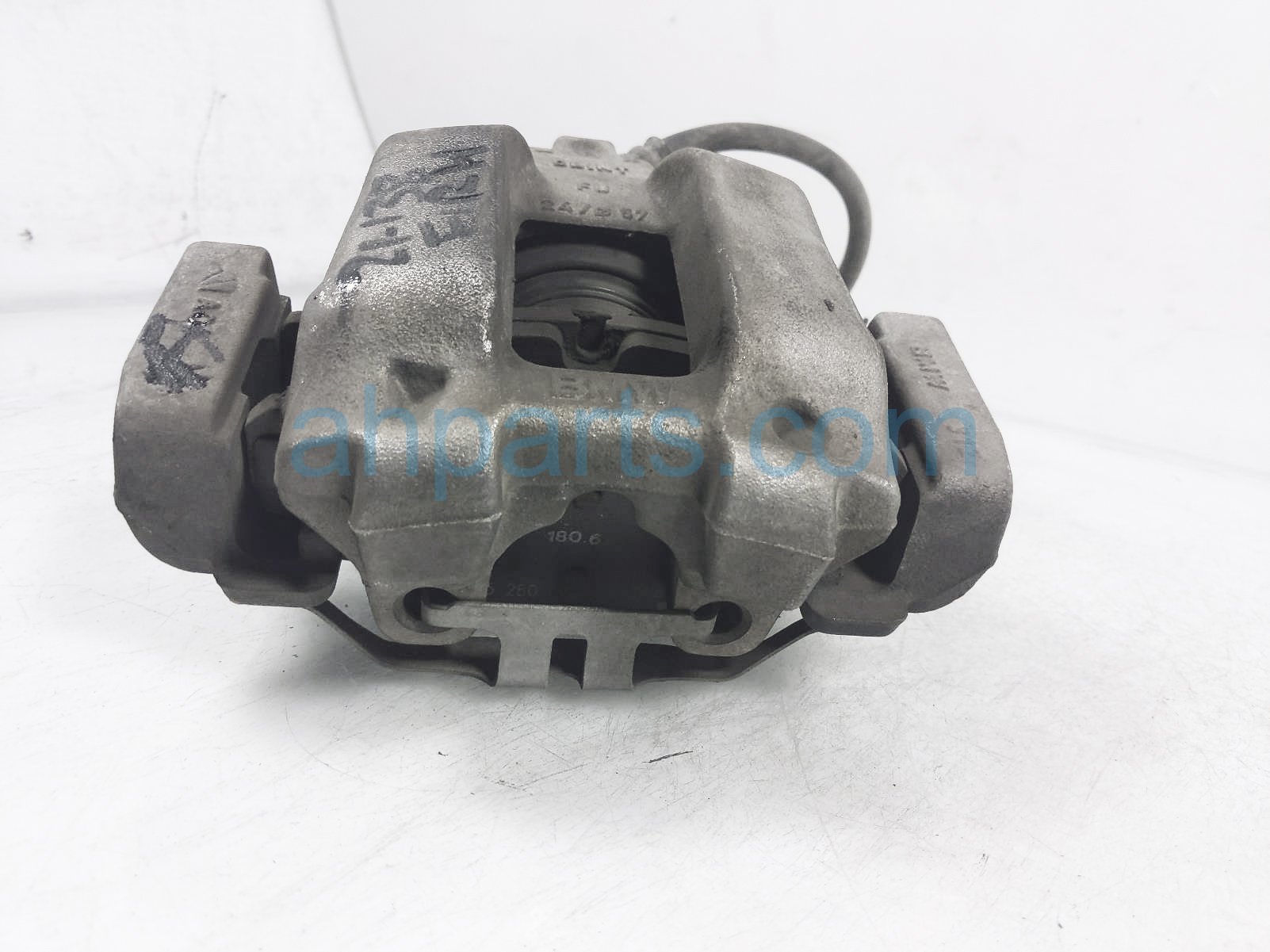 $40 BMW FR/RH BRAKE CALIPER $40 BMW FR/RH BRAKE CALIPER