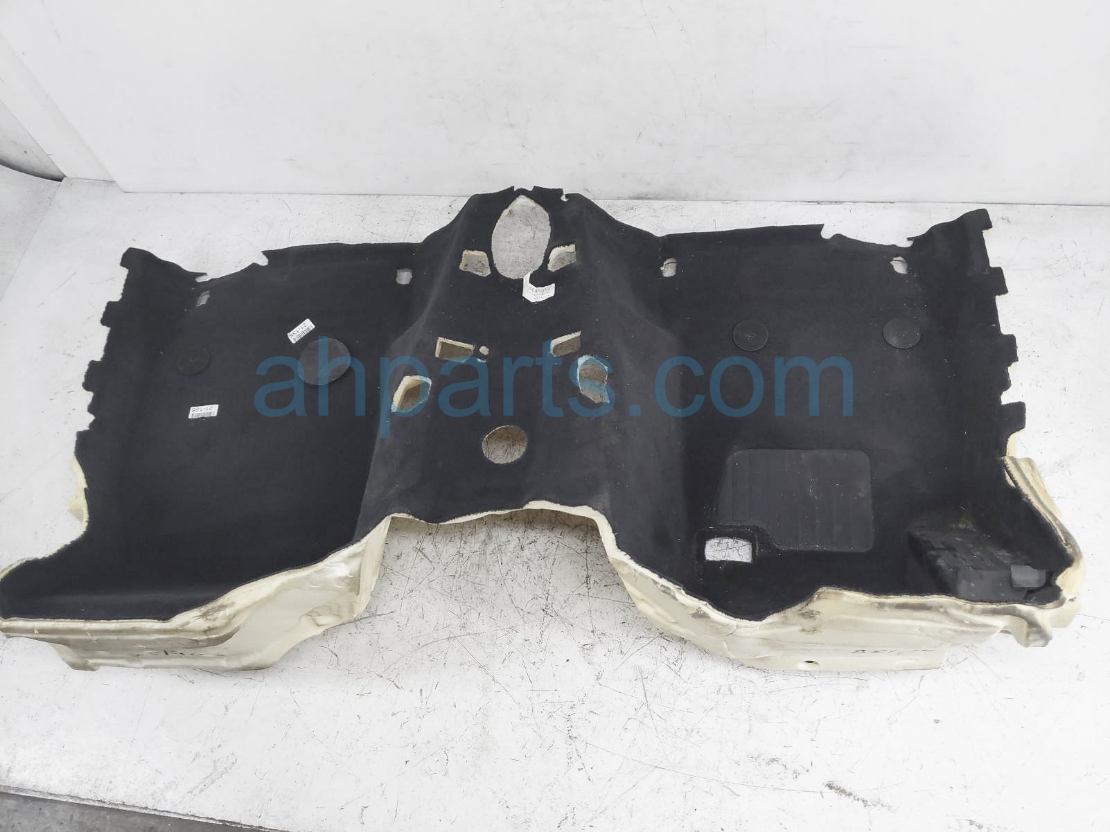 $100 BMW FRONT FLOOR CARPET - BLACK $100 BMW FRONT FLOOR CARPET - BLACK