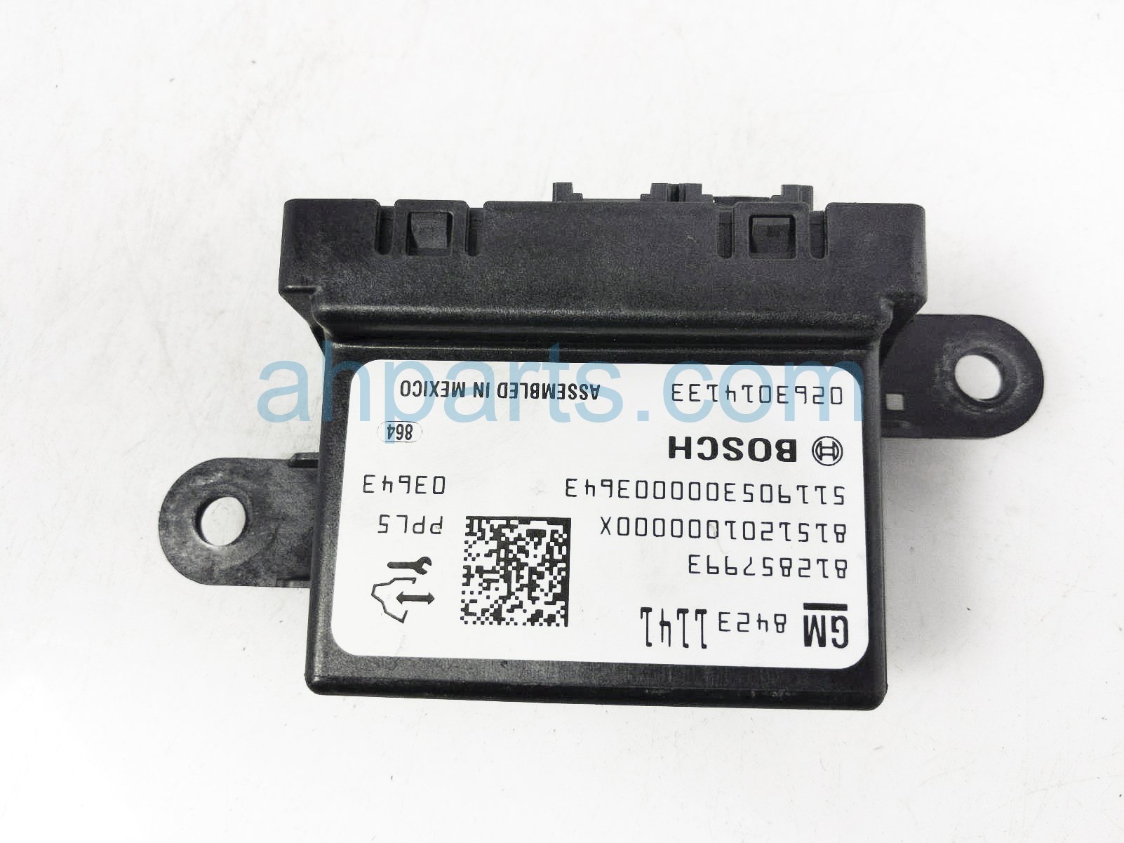 $35 Chevy RR/RH PARKING ASSIST CONTROL MODULE $35 Chevy RR/RH PARKING ASSIST CONTROL MODULE