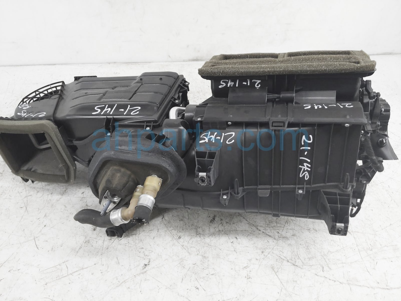 $125 Ford HEATER CORE ASSY $125 Ford HEATER CORE ASSY