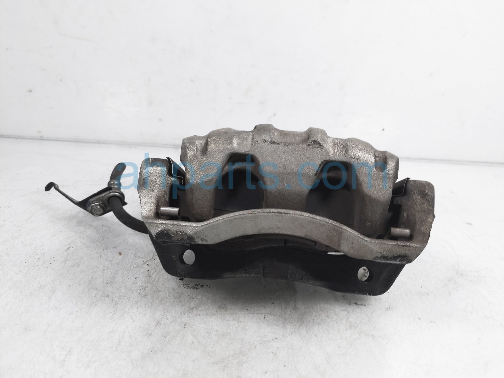 $40 Honda FR/RH BRAKE CALIPER $40 Honda FR/RH BRAKE CALIPER
